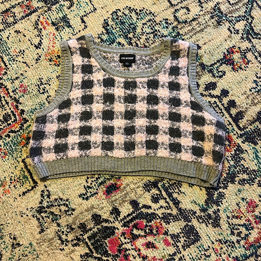 Joe Boxer: Pink & Gray Checkered Sweater-Vest size:XL